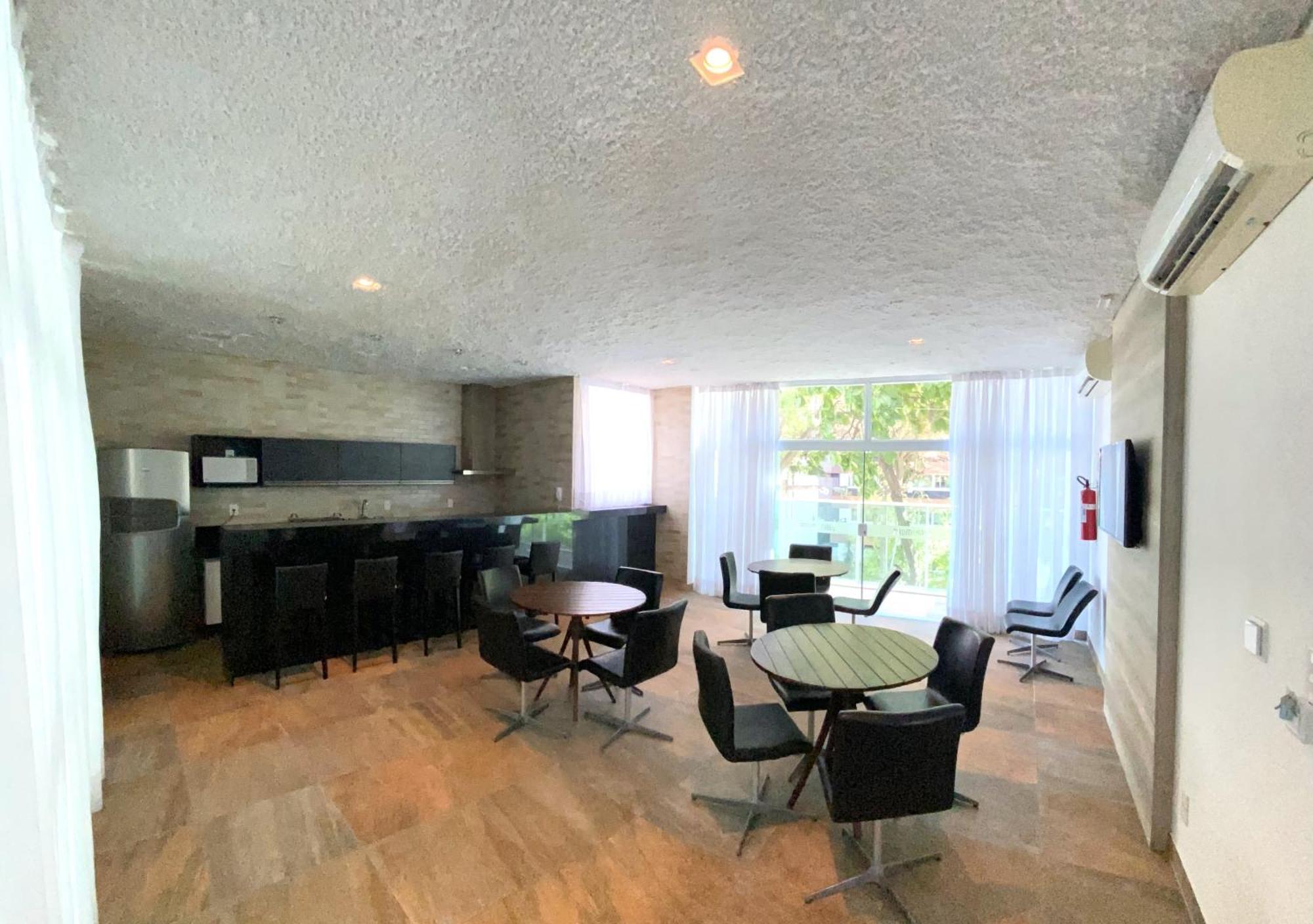 Apartamento Ponta 100m I Piscina I Churrasqueira I Cinema