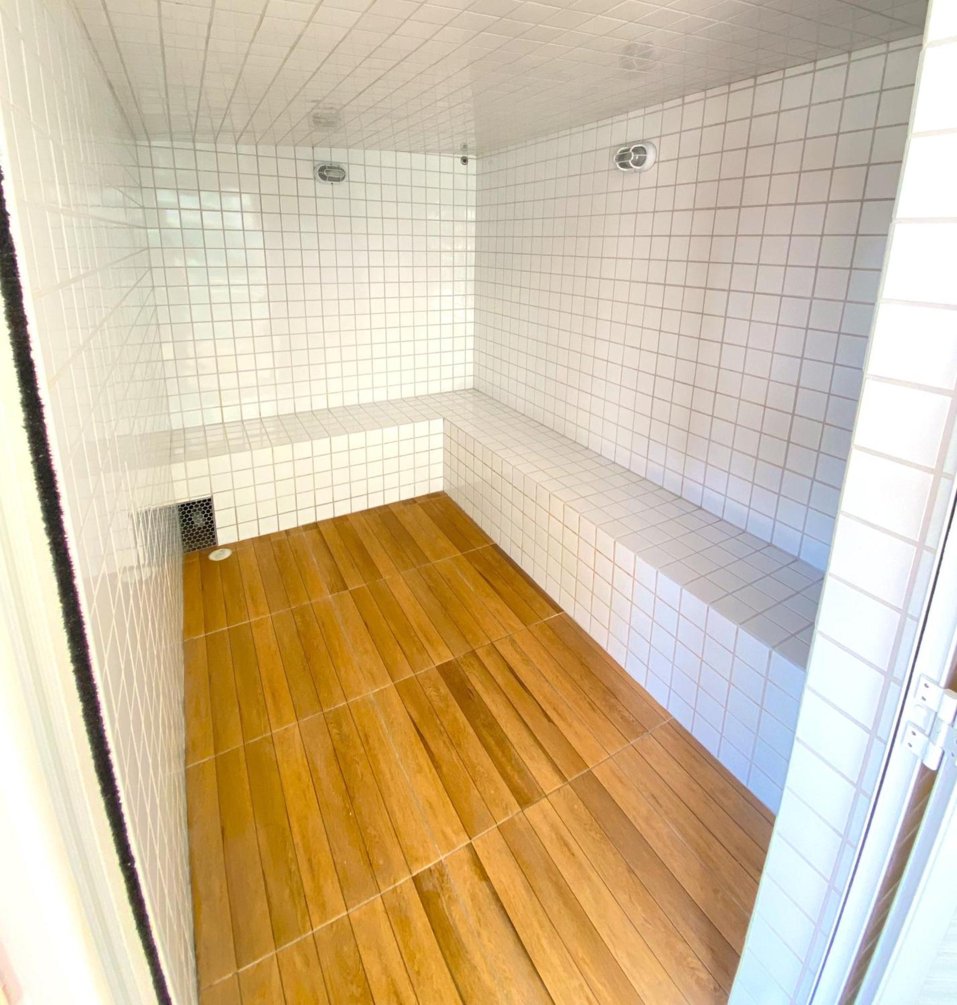 Ponta 100m I Piscina I Churrasqueira I Cinema Apartamento *